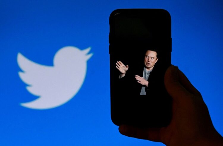 イーロン・マスクがTwitter買収を決めたのは、自分のアカウントが凍結されたことがきっかけだったと言われている（AFP＝時事）