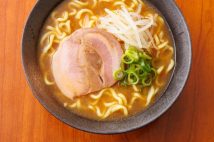 【本当にウマい袋麺調査・みそ編】1位は『麺神』、ゆで時間7分の極太麺で濃厚みそが存在感