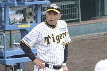 15年ぶり開幕4連勝を飾った阪神タイガース（岡田彰布・監督。写真／共同通信社）