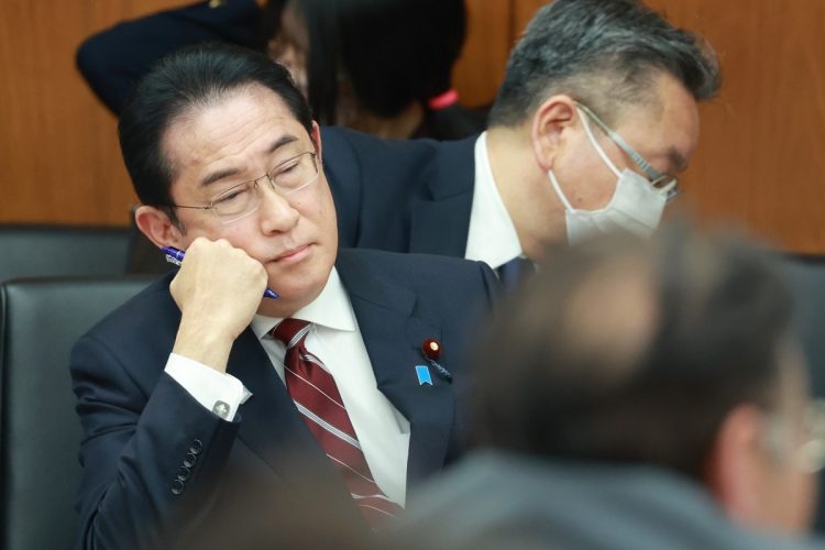 岸田首相