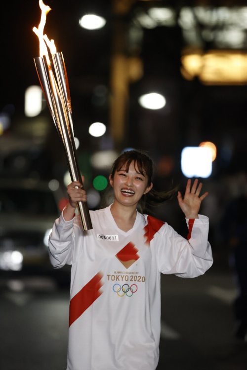 東京五輪の聖火ランナーも務めた井上