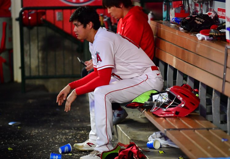 敗戦後に涙をこらえる大谷（写真／USA TODAY Sports/AFLO）