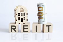 手軽に不動産投資ができる「REIT」を資産運用にどう活用するか　高配当投資やインフレ対策にも