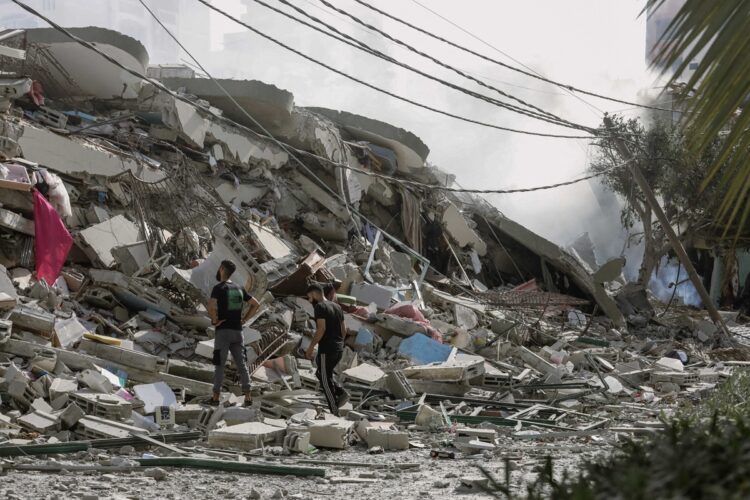 空爆を受けたガザ地区（写真＝ABACA PRESS／時事）