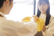 【無駄遣いじゃない？】一人で使うのに複数個揃える人たちのメンタリティ　「食器はペアセット」「電子書籍と紙の書籍を購入」「鑑賞用、保管用、お布施用」