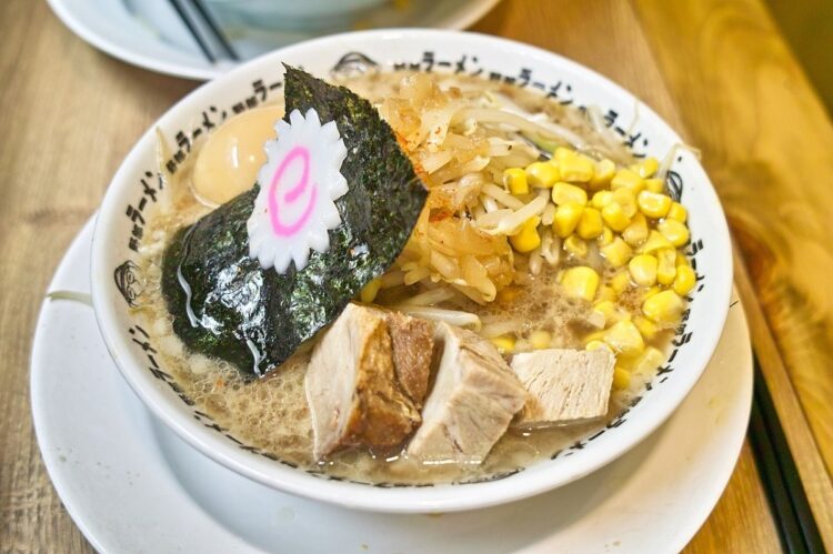 ラーメンは訪日外国人客に人気のグルメ（イメージ）