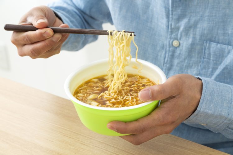 麺に使われるかん水は発がん性が疑われている（写真／PIXTA）