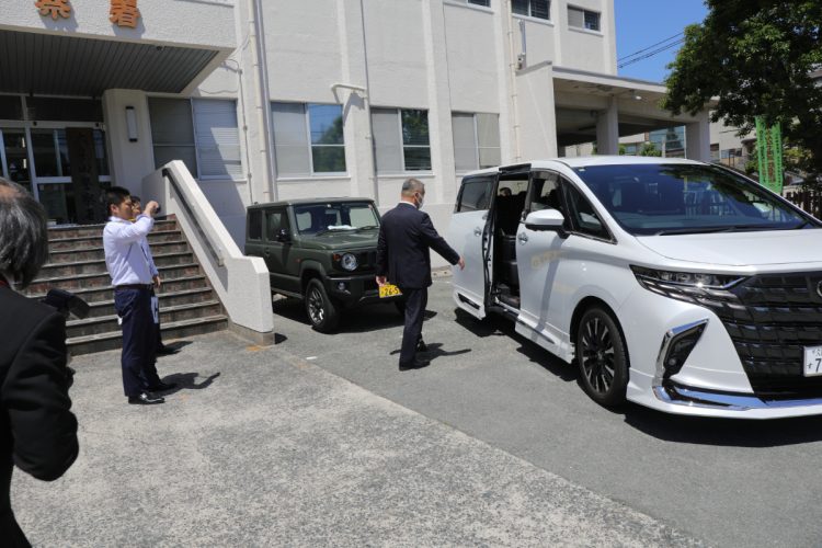 警察も浪川会の今後を慎重に見極めていく模様