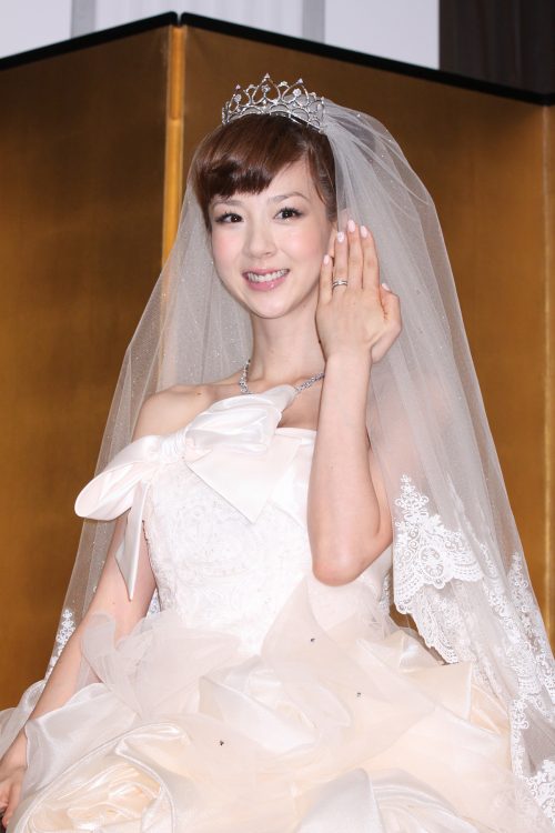 2011年に13才年下の夫と結婚