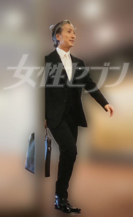 歌舞伎俳優たちが集まった披露宴会場に七之助の姿もあった