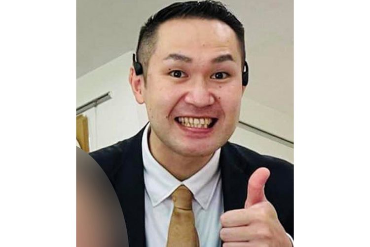 性的暴行で逮捕された山縣秀彰容疑者（本人FBより）