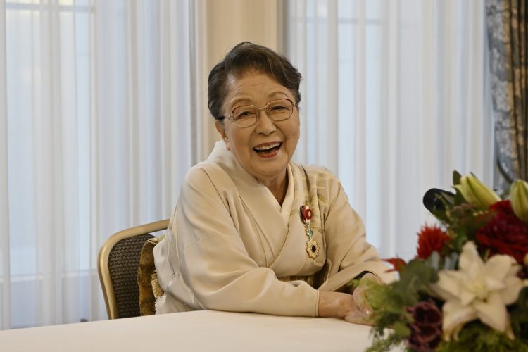 佐藤愛子さんを演じた草笛光子さんは御年リアル90歳（c）2024映画「九十歳。何がめでたい」製作委員会 （c）佐藤愛子／小学館