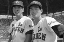 強豪PL学園で1年生から活躍し、KKコンビといわれた清原和博さん（左）と桑田真澄さん（右）