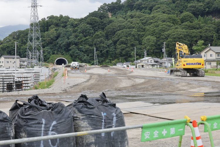 長野県坂城更埴バイパス（その2。撮影／木村圭司）