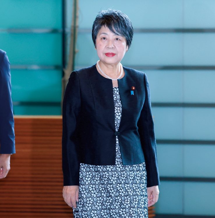 上川陽子外相