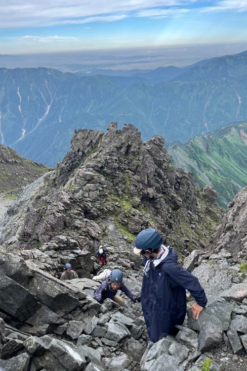 毎年、登山客が絶えない槍ヶ岳