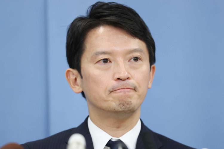 「出直し戦」に臨む意向を示した斎藤知事