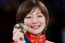 パリ五輪柔道女子48キロ級金メダリストの角田夏実（時事通信フォト）