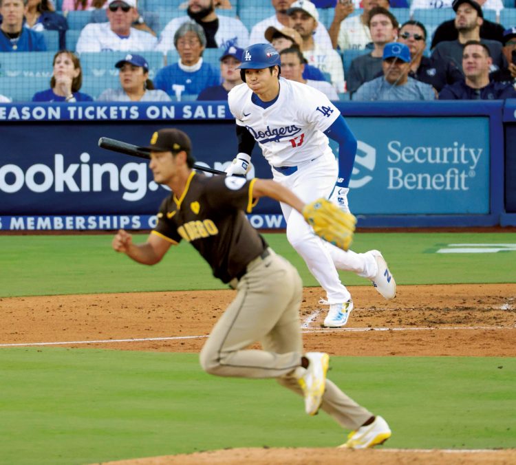 10月7日の試合で、尊敬する先輩・ダルビッシュ有投手と対戦（写真／共同通信社）