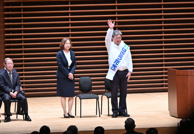 “隠密作戦”を展開した萩生田光一氏