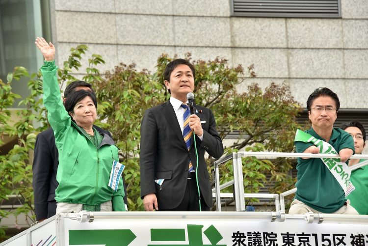 2024年4月に投開票された東京15区補選では、小池都知事と玉木代表が乙武洋匡候補の応援演説に立った（撮影：小川裕夫）