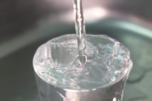 【発がん性指摘「PFAS」による水質汚染】大阪では「井戸水や地下水からものすごい数値」、近隣にフッ素樹脂を扱っている工場がある地点での検出例多数