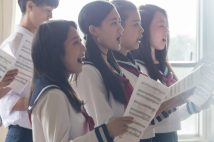 “音楽の授業の苦手意識”はどこから生まれるのか？当事者たちの述懐　「みんなの前で公開処刑」「真面目に歌うとからかわれる」…でも「当時の音楽の先生に謝りたい」