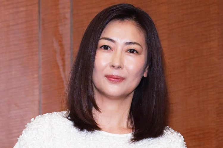 自宅で亡くなっているのが見つかった中山美穂さん