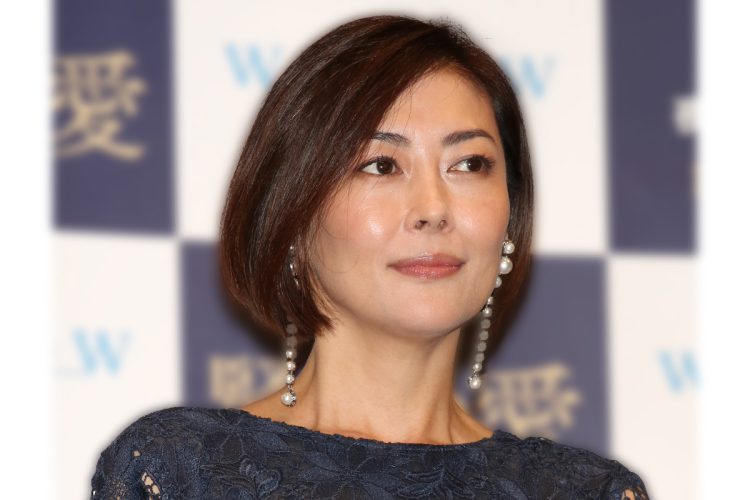 54歳という若さで天国に旅立った中山美穂さん