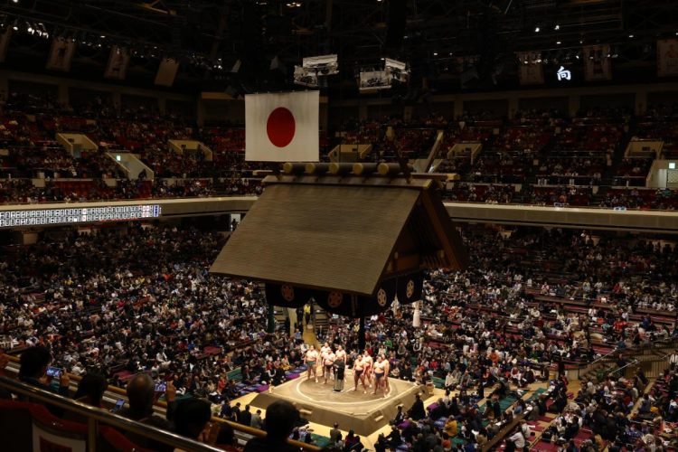 盛り上がりを見せる大相撲初場所（写真・JMPA、初場所写真以下同）