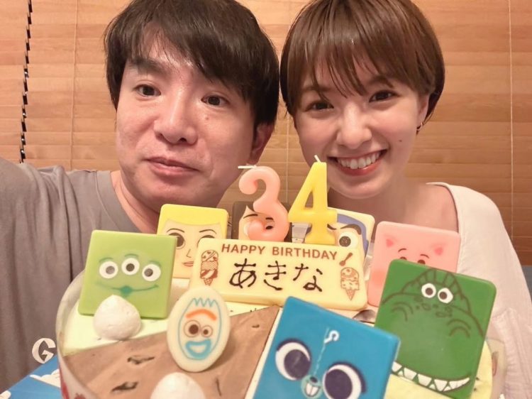 妻・アッキーナの誕生日を祝う濱口優（濱口優のインスタグラムより）