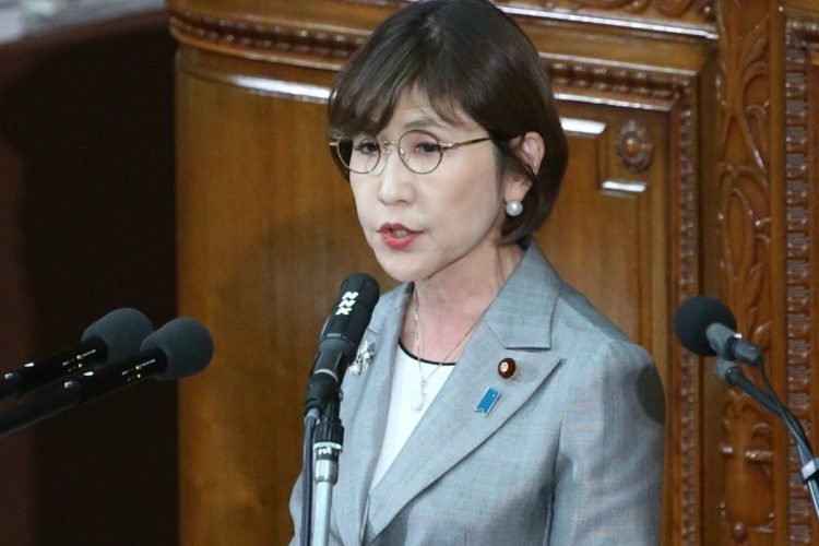 稲田朋美・元防衛相の政治資金収支報告書に疑問視される支出が（時事通信フォト）