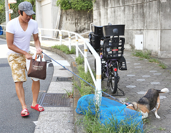 記者の直撃に破局告白のみやぞん ラブちゃんと抱擁写真5枚 Newsポストセブン Part 4